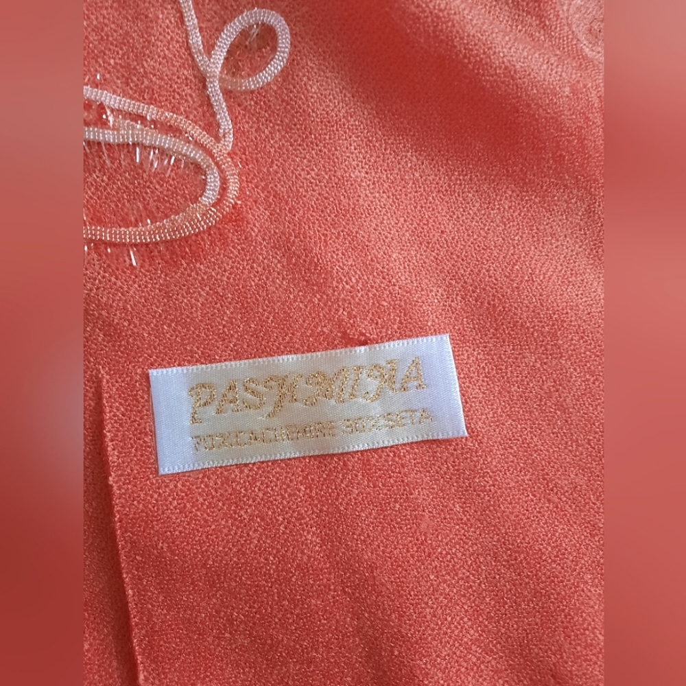 Pashmina Cashmere Scarf ๐ Peach-Orange Ombre - Picture 3 of 15